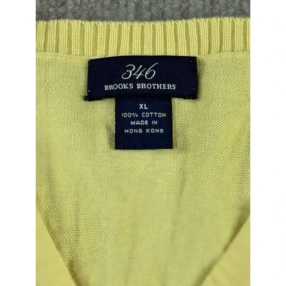 Brooks Brothers 346 Men's XL Sweater Vest Yellow Pullover V-Neck Knit Cotton